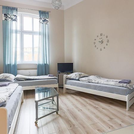 Three Single Beds Apartman Stary Toruń Kültér fotó